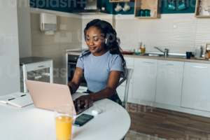 make money on Upwork in Nigeria